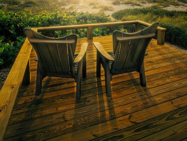 Pisos de madeira para áreas externas e ar livre